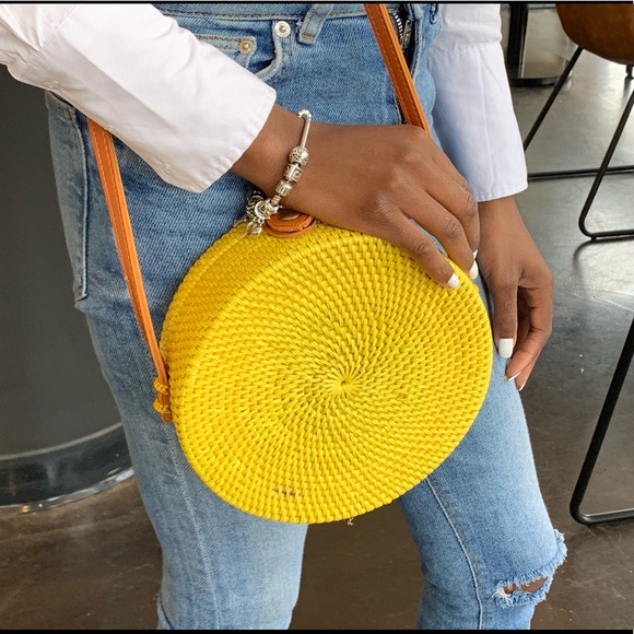Yellow Rattan Shoulder Bag - Picture 5 of 5